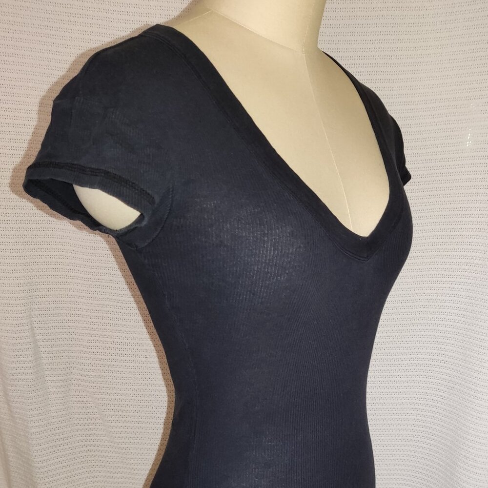 Black Short Sleeve V-neck Top | The Original Arizona Jean Company